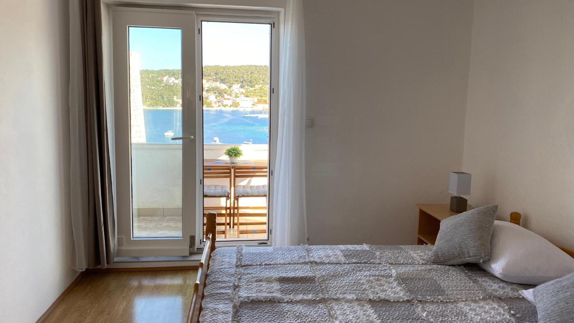Апартаменты Sunset House With Seaview Хвар Экстерьер фото